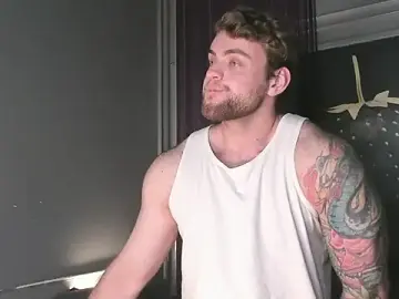 Stripchat Live Porn of WayneWilson