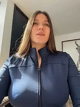 Stripchat Free Porn Cam of AmelieLaurent_