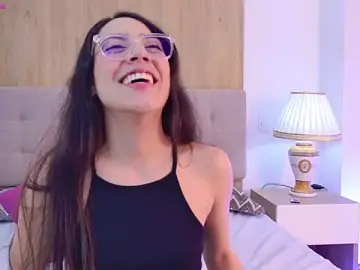 Stripchat Live Sex Cam of LaraOcampo