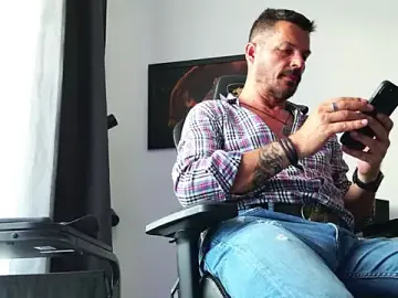 Stripchat Nude Webcam of ChrisKox