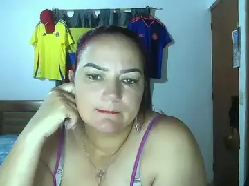 Stripchat Adult Webcam of Ariel_691