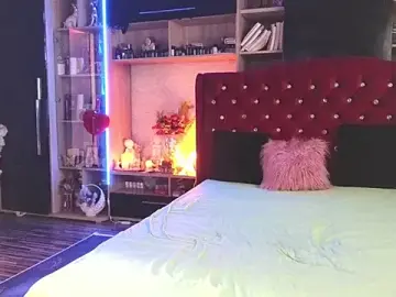 Stripchat Live Sex Cam of SeductiveCeline