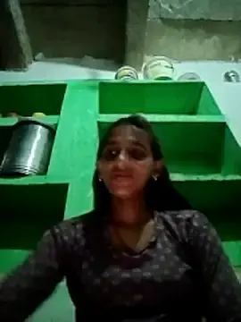 Stripchat Adult Webcams of Baby__Shreya