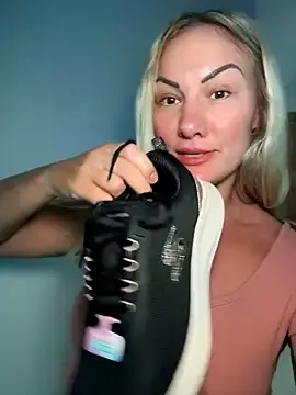 Stripchat Free Porn Cam of NastyMilf_