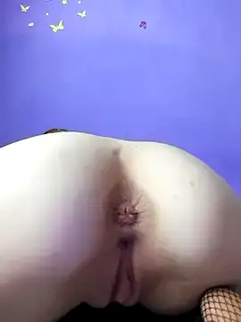 Stripchat Live Sex of Squirt_Girl_PVT