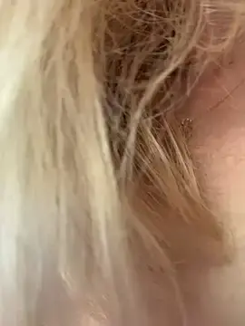 Stripchat Live Sex of Secret_Ladyx