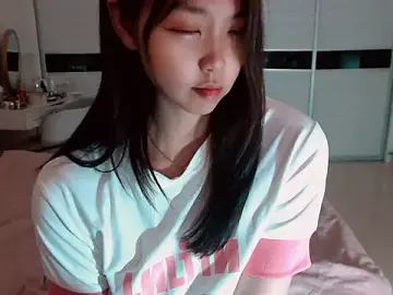 Stripchat Free Live Porn of Miu1_girl