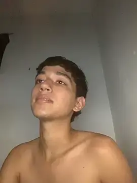 Stripchat Watch Live Sex Cams of Alex_king17