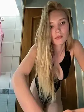 Stripchat Free Live Porn of MariaTull