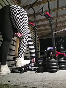Stripchat Sex Chat of PinkTheHawk