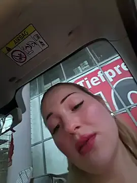 Stripchat Sex Cam of shymasha