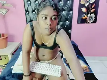 Stripchat Watch Live Sex Cams of FOXY_LUNA