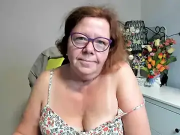 Stripchat Live Sex Cam of Adelewildx