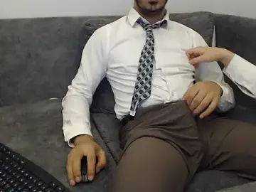 Stripchat Free Porn Cam of Naughtb0y