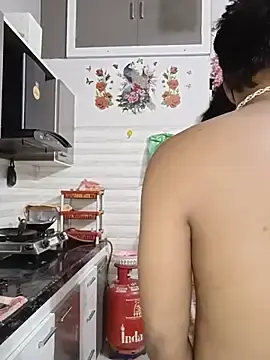 Stripchat Watch Live Sex Cams of Kaur_Simran_01