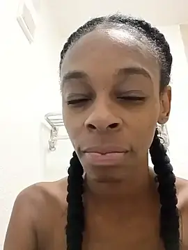 Stripchat Live Sex Cam of Jasmine_FullsShine
