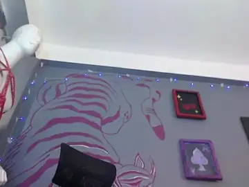 Stripchat Best live sex cam show of Regina_Iris