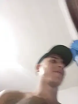 Stripchat Free Live Porn of gui_carioca7