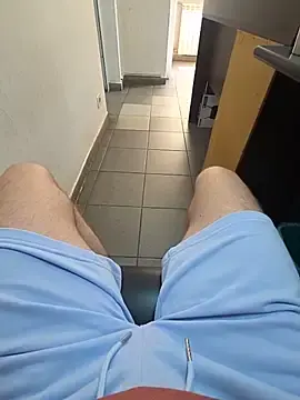 Stripchat Live Porn of MrHot20cm