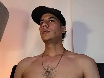 Stripchat Live Porn of Derek_stud_