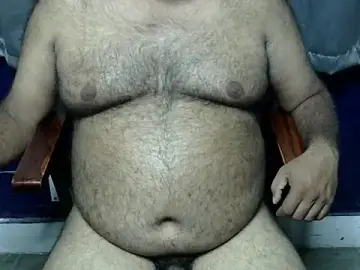 Stripchat Live Sex of hairysubcub_70