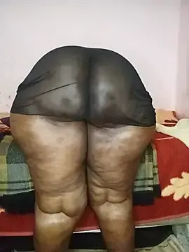 Stripchat Live Sex of Sweetblackassxxx505