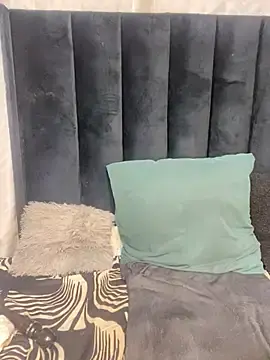 Stripchat Adult Video Chat of THICKBARBIE32