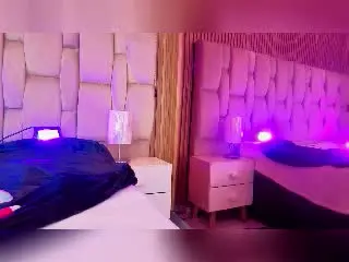 Xlovecam Live Sex Cam of VictoriaKyros