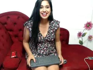 Xlovecam Adult Webcams of Apasion