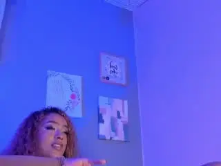 Xlovecam Live Porn of JuliaSacarf