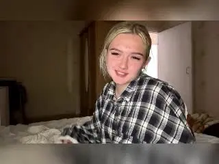 Xlovecam Live Sex Cam of MaileStortz