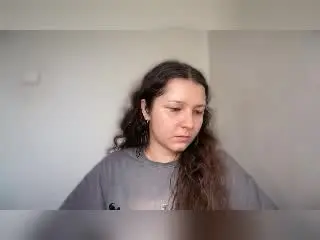 Xlovecam Free Live Porn of AngelEmma69