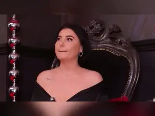 Xlovecam Free Live Porn of MelissaGlow
