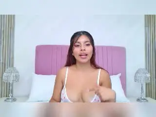 Xlovecam Best Webcam of AlyssaGreen