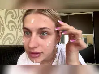 Xlovecam Sex Chat of CleliaMarchak