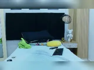 Xlovecam Watch Live Sex Cams of HottieLoveTime