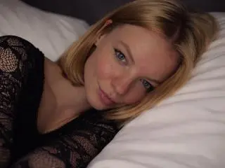 Xlovecam Nude Webcam of TeresitaBrugal