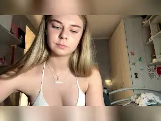 Xlovecam Free Porn Cam of AmmieBawden