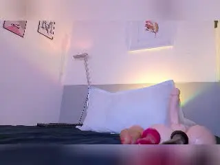 Xlovecam Nude Webcam of Adelyno