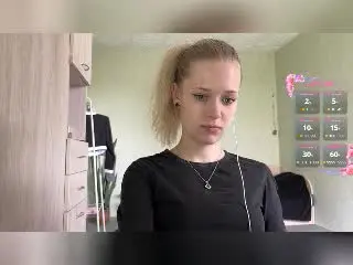 Xlovecam Sex Cam of LillianaWhang