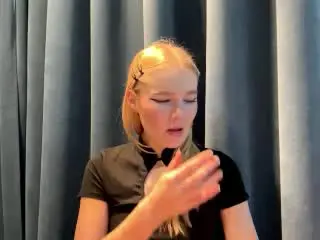Xlovecam Watch Live Sex Cams of OlympiaCheroki