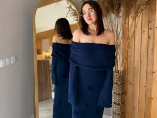 Xlovecam Sex Chat of Toramikaa