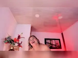 Xlovecam Live Sex of VanesaStella
