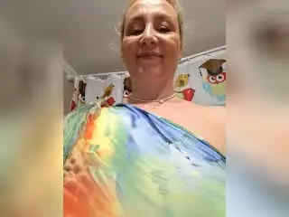 Xlovecam Sex Chat of MerlynonYou