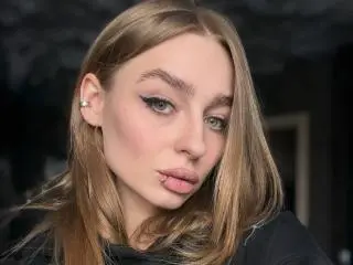 Xlovecam Best Webcam of PetrinaRaven