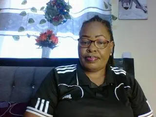 Xlovecam Free Live Porn of HeavyAss69