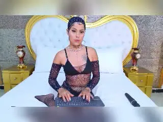 Xlovecam Free Porn Cam of ElectraRoss
