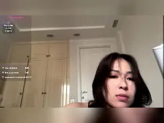 Xlovecam Watch Live Sex Cams of CatherinaKicker
