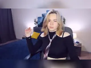 Xlovecam Free Live Porn of RemyCalhoun
