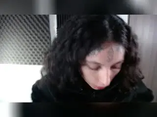 Xlovecam Live Sex of LaurieRzz